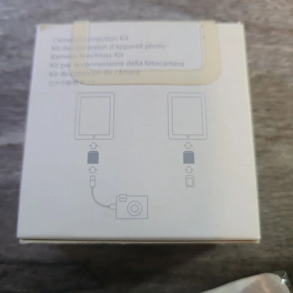 Apple iPad Camera Connection Kit MC531ZM/A – 30-Pin – 1 Set – A1362/A1358 –...